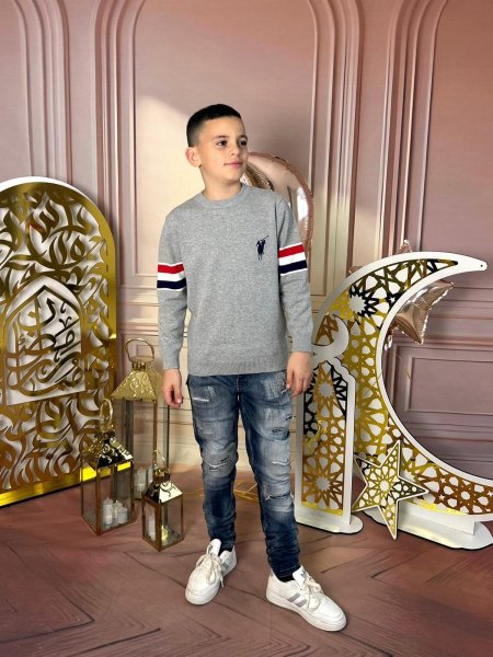 كنزة “Urban Grey” للأولاد